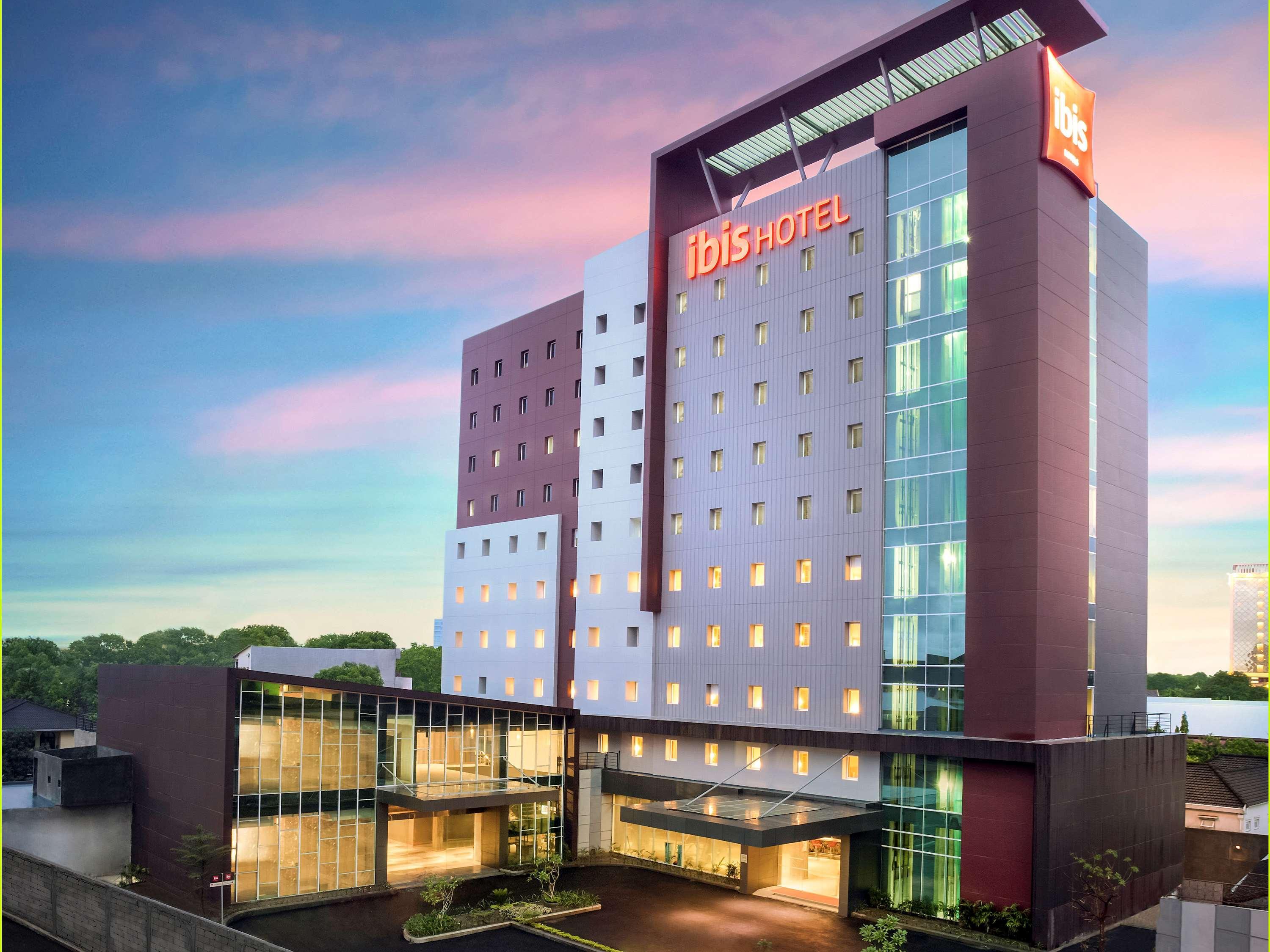 Ibis Makassar City Center Eksteriør bilde