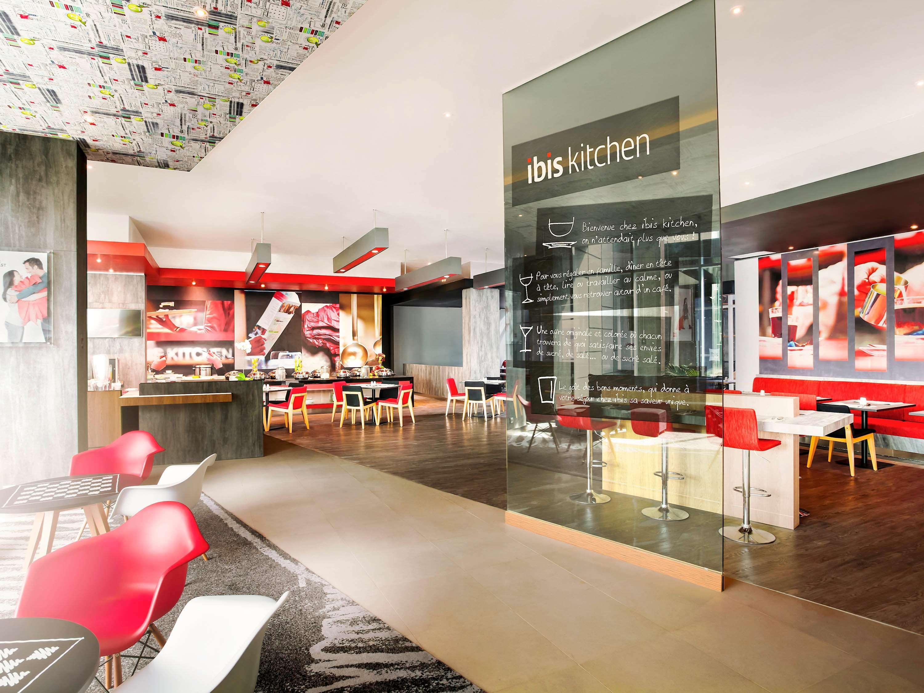 Ibis Makassar City Center Eksteriør bilde